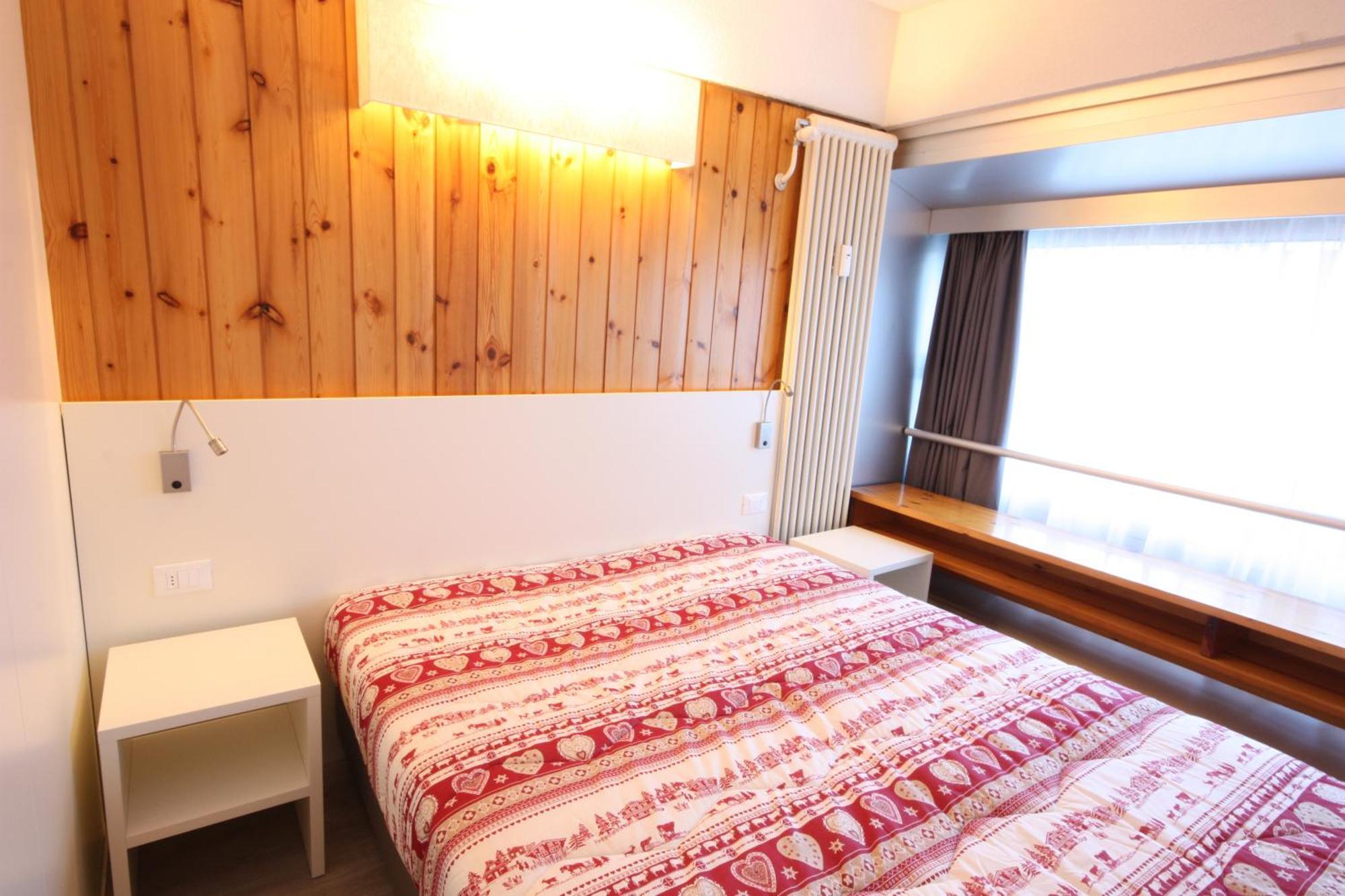 Marilleva 1400 Appartamenti Montana Habitación foto